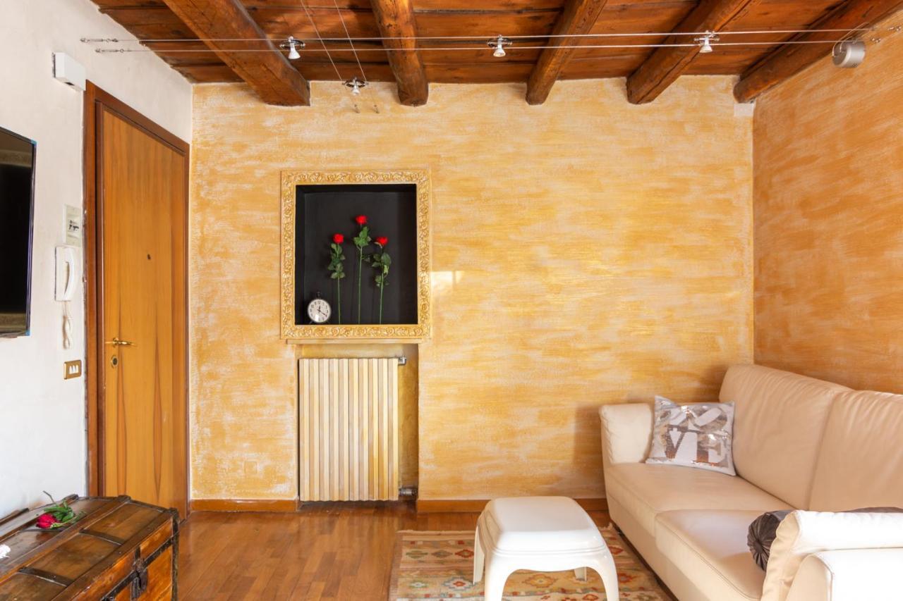 La Soffitta Di Giulietta - Design Loft Apartamento Verona